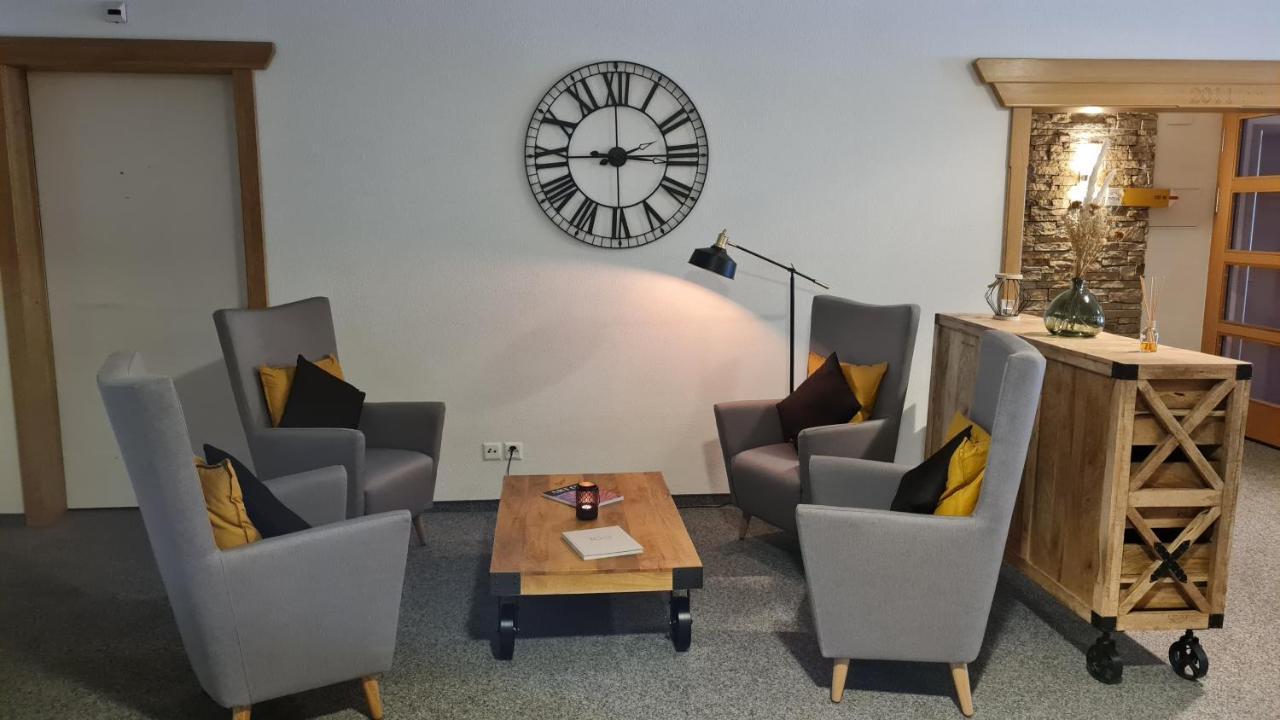 Berghotel Truebsee - Accessible Only By Cable Car Engelberg Luaran gambar