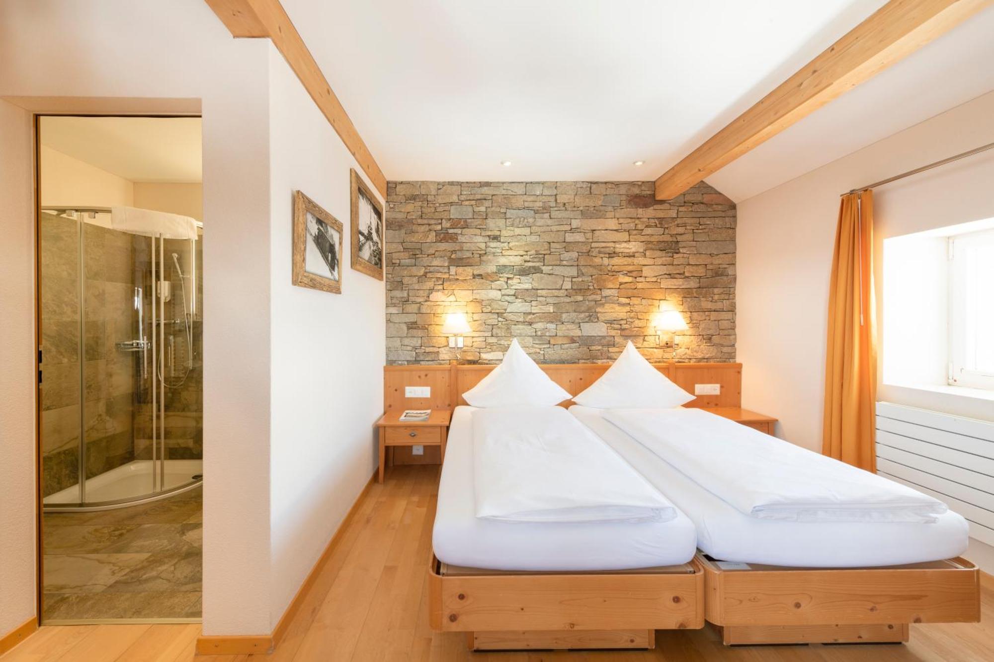 Berghotel Truebsee - Accessible Only By Cable Car Engelberg Luaran gambar